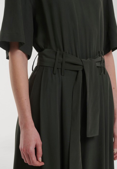 комбинезон  из проверенных материалов спереди