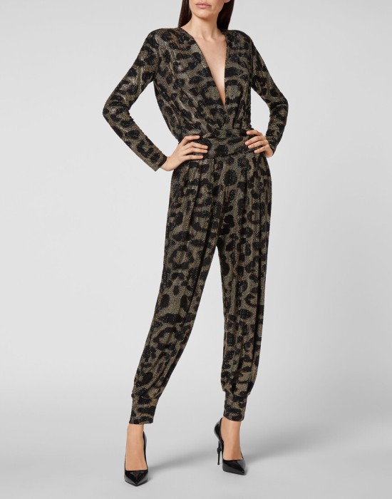 комбинезон  по цене 335920 руб вид справа