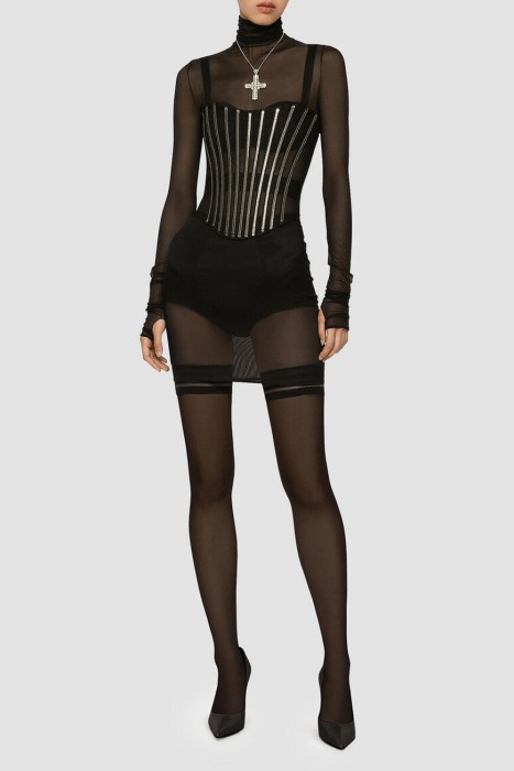 Товар черного цвета с внутренней стороны