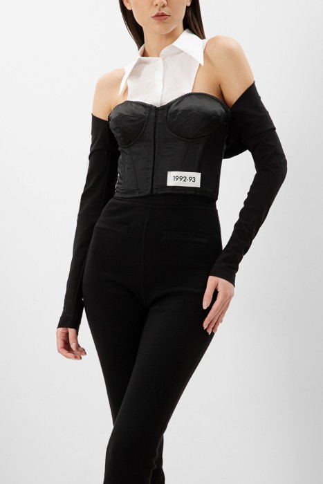 Товар с артикулом F777NT GDBQ0 S9000 вид сзади