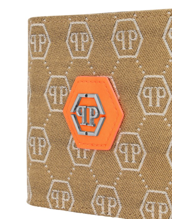 кошелек  из проверенных материалов спереди