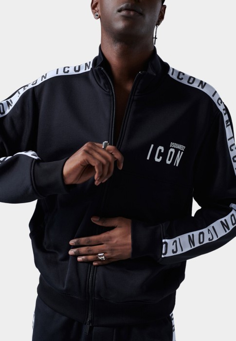 костюм 2 универсального стиля с лицевой стороны