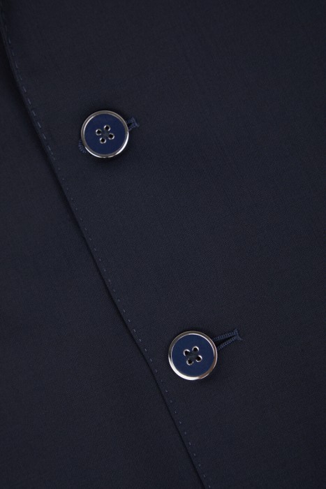 костюм dolce&gabbana вид слева