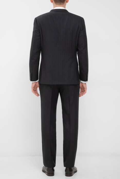 костюм  модель brunico от бренда brioni вид слева