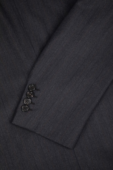 костюм  модель brunico на сезон этого года фотография