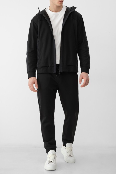 костюм спорт  из хлопка спереди