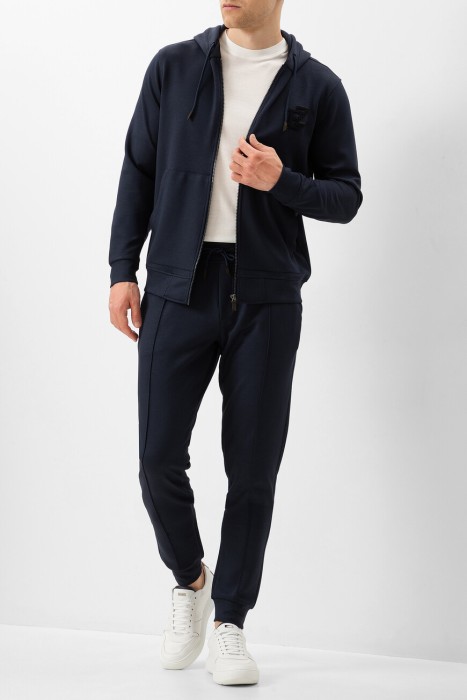 костюм спорт  из модала спереди