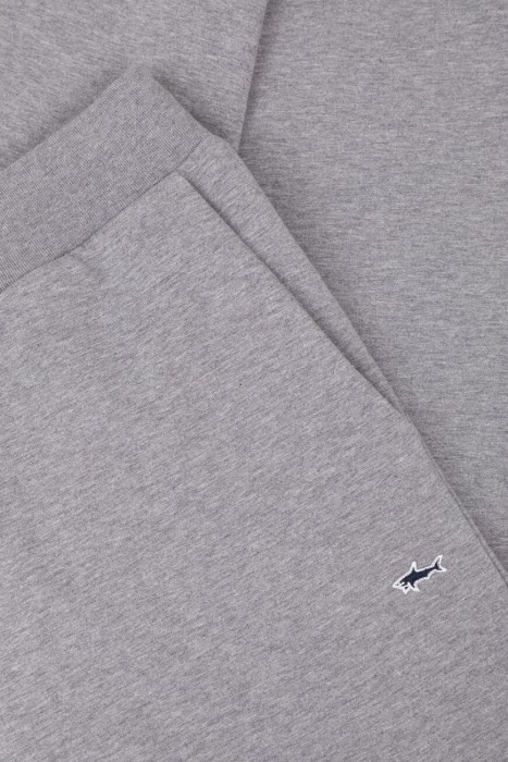 костюм спорт  вид сзади