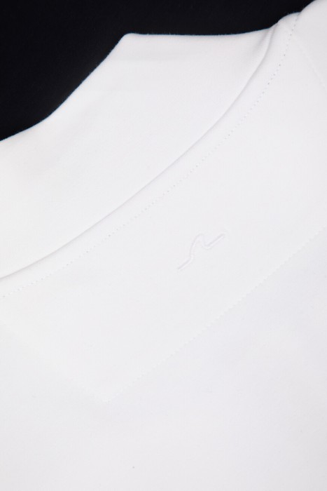 костюм спорт  вид слева