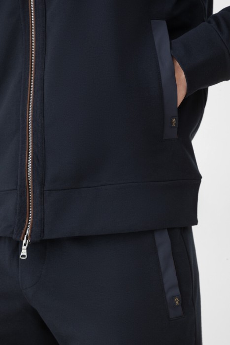 костюм спорт  из хлопка спереди