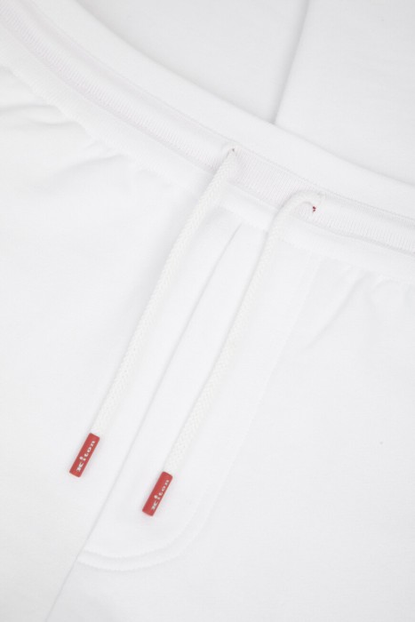 костюм спорт  спортивного стиля с лицевой стороны