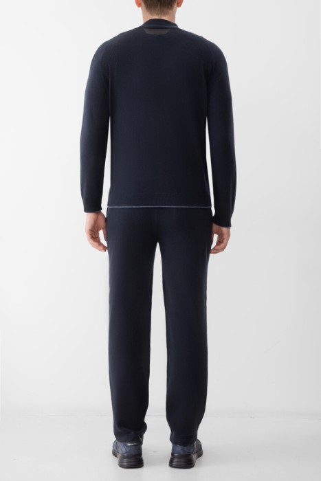 костюм спорт  от бренда zilli вид слева