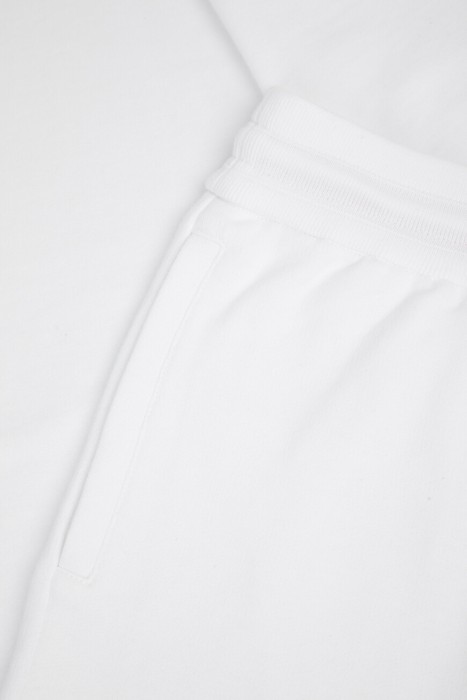 костюм спорт  вид слева