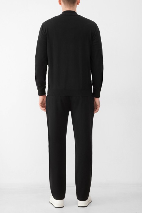 костюм спорт  от бренда emiliano zapata вид слева