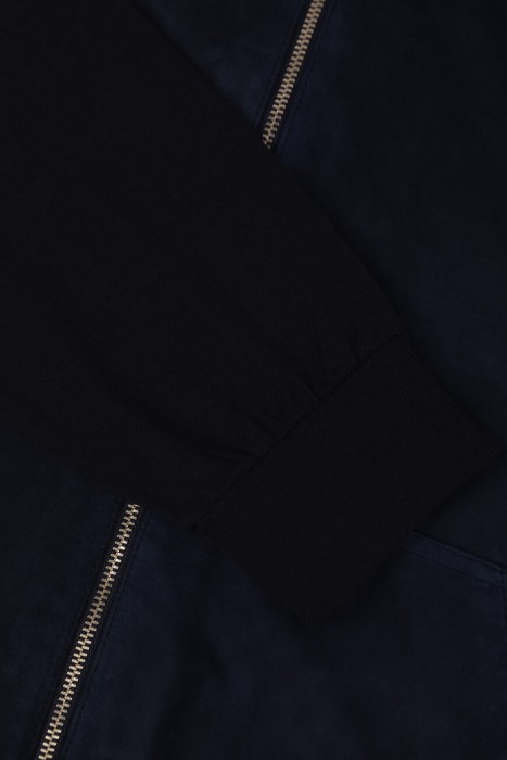 костюм спорт  спортивного стиля с лицевой стороны