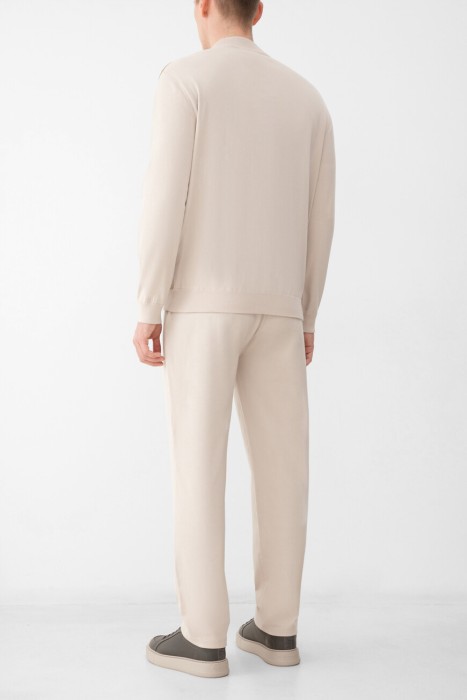 костюм спорт  от бренда emiliano zapata вид слева