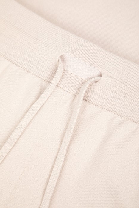 костюм спорт  для взрослого возраста с изнаночной стороны