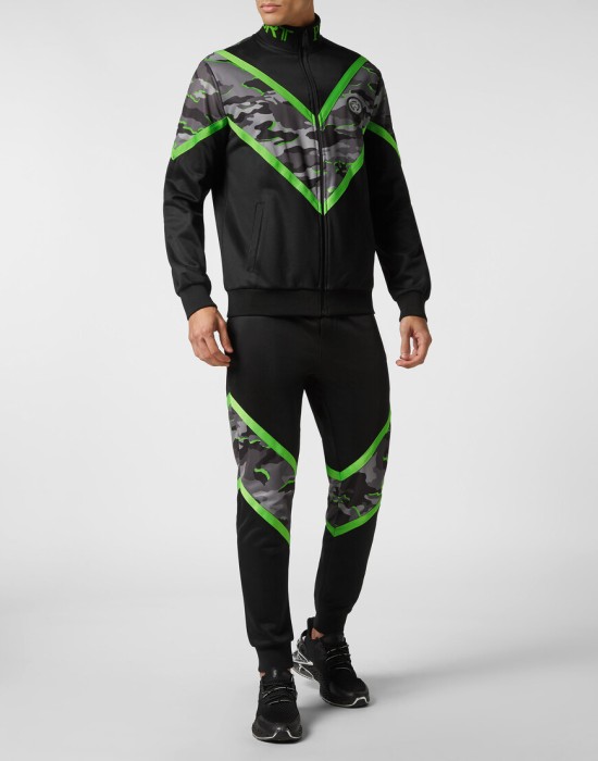 костюм спортивный  по цене 42720 руб вид справа