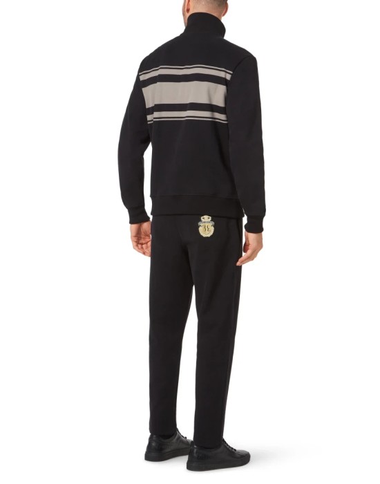 костюм спортивный  по цене 123500 руб вид справа