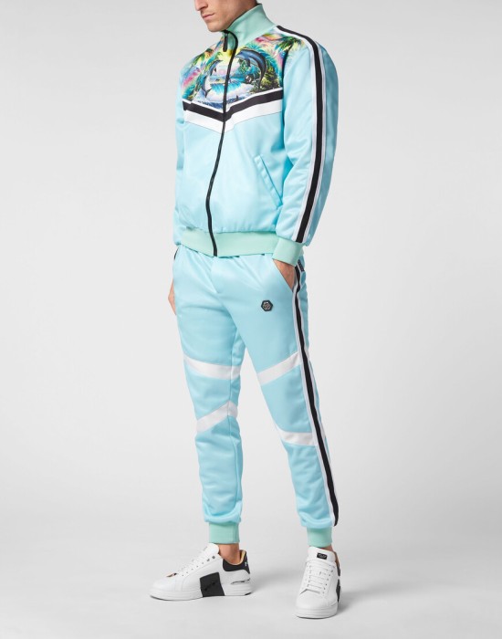 костюм спортивный  по цене 82688 руб вид справа