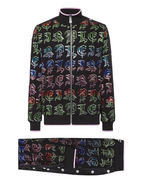 костюм спортивный  по цене 226100 руб вид справа