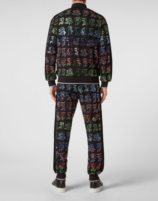 костюм спортивный  из америки вид сбоку