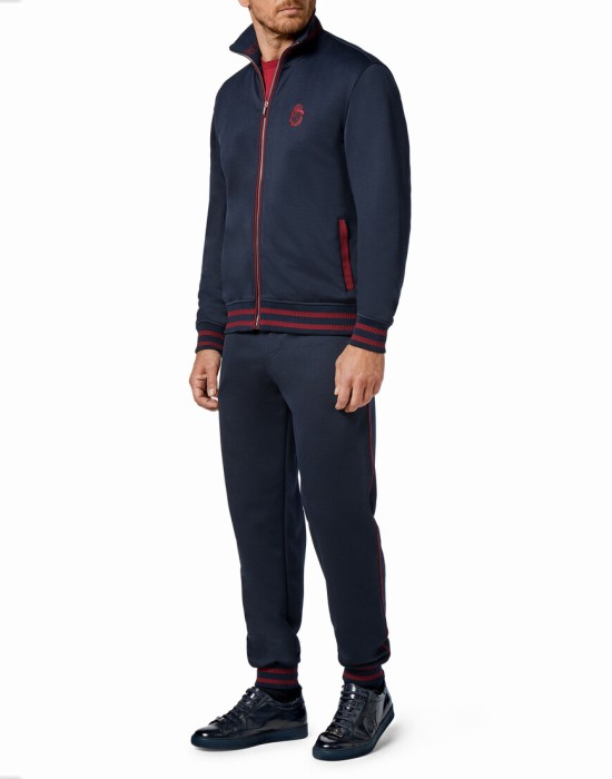 Товар синего цвета с внутренней стороны