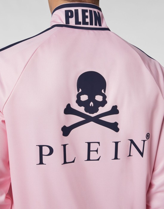 костюм спортивный  из америки вид сбоку