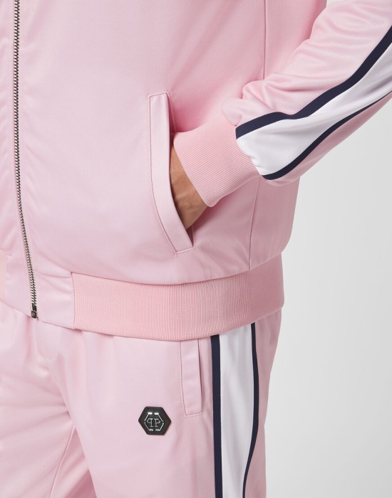 Товар розового цвета с внутренней стороны