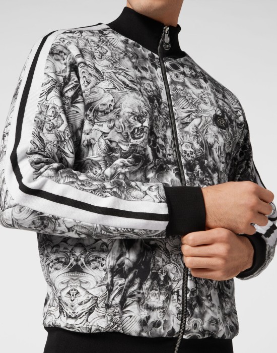 костюм спортивный  из америки вид сбоку