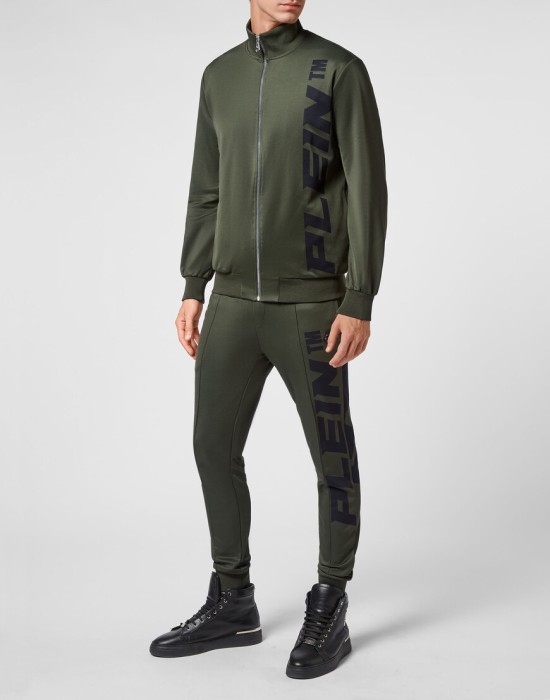 Товар серого цвета с внутренней стороны