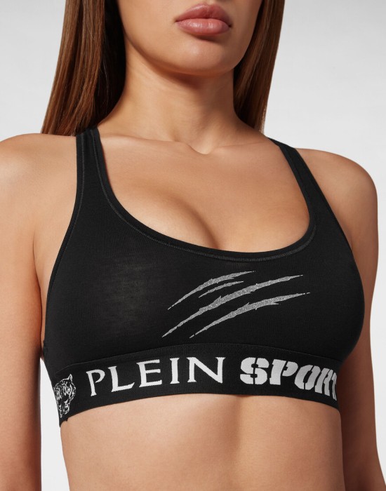 Товар черного цвета с внутренней стороны