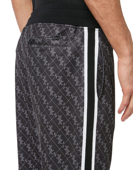 костюм спортивный  из италии вид сбоку