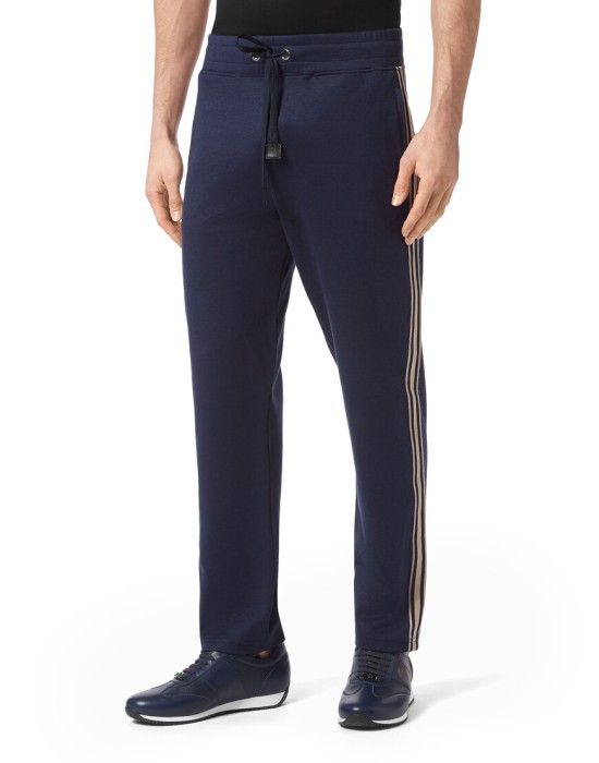 костюм спортивный  от бренда billionaire вид слева