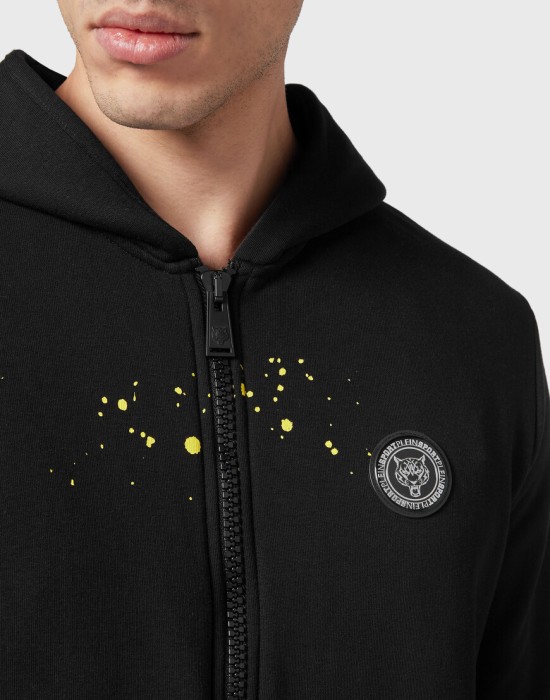 костюм спортивный  из италии вид сбоку