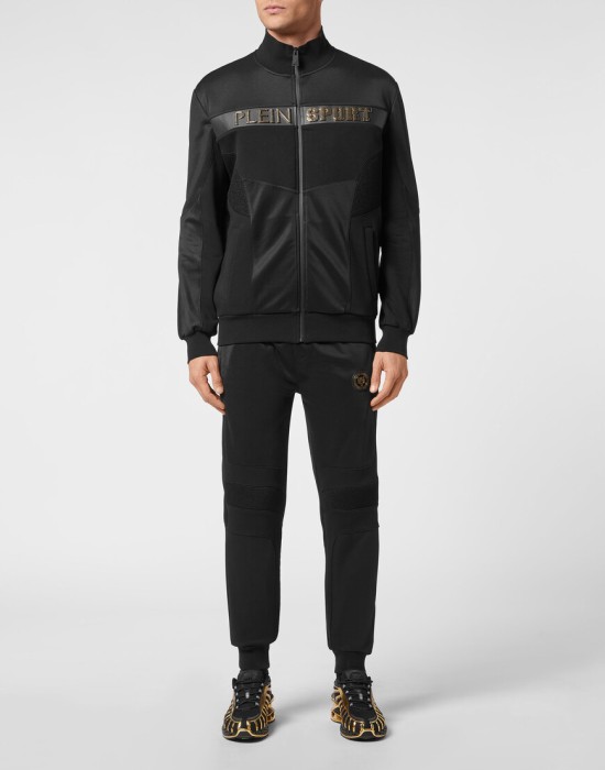 костюм спортивный  по цене 52200 руб вид справа