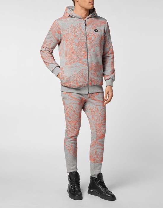 Товар серого цвета с внутренней стороны