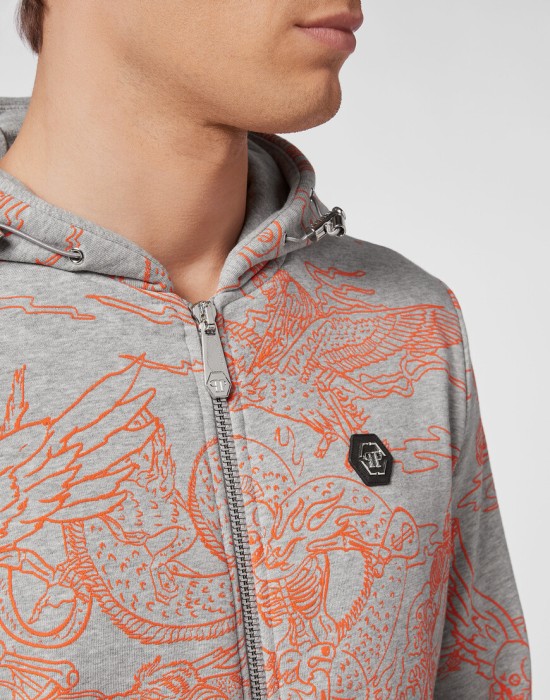 костюм спортивный  из проверенных материалов спереди