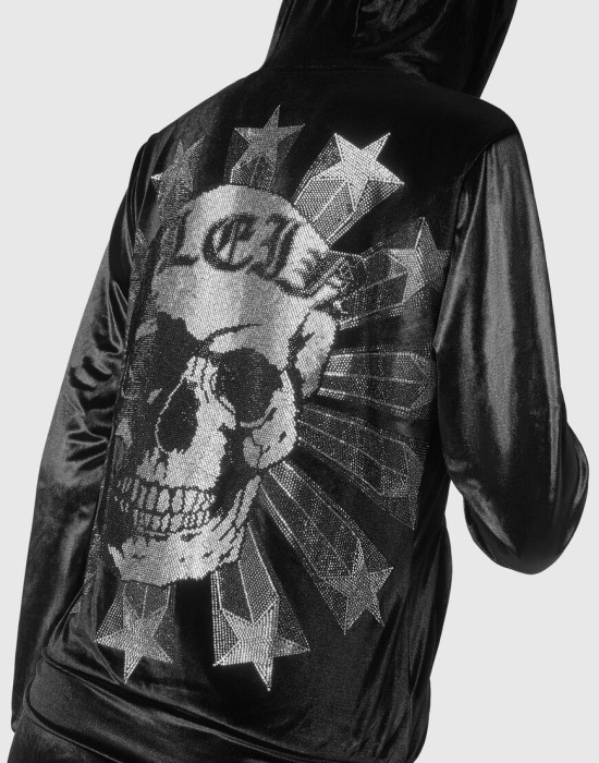 костюм спортивный  из америки вид сбоку