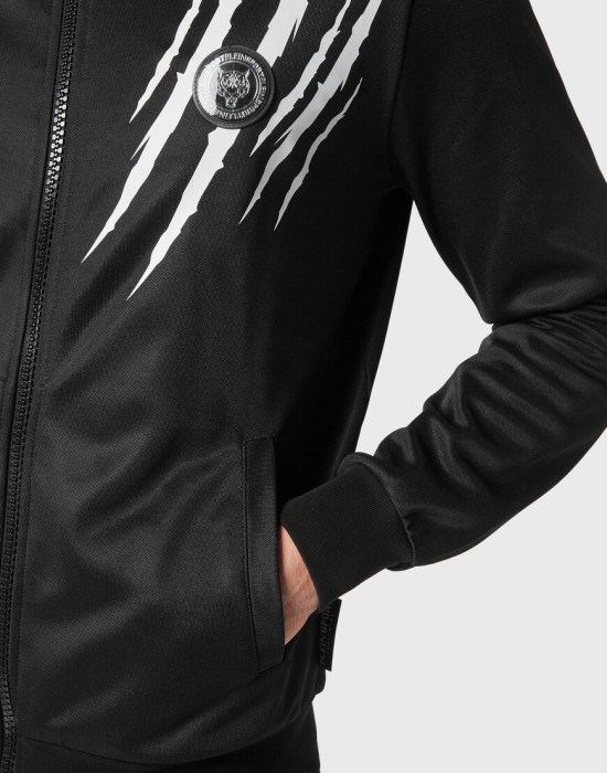 костюм спортивный  из италии вид сбоку