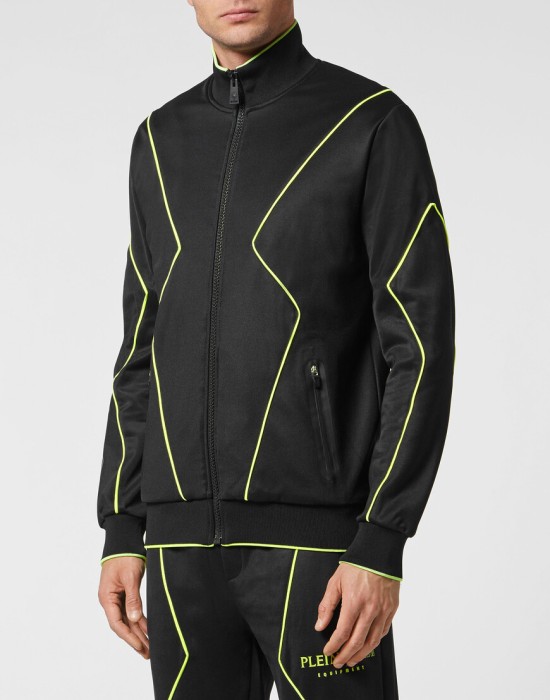 костюм спортивный  от бренда plein sport вид слева