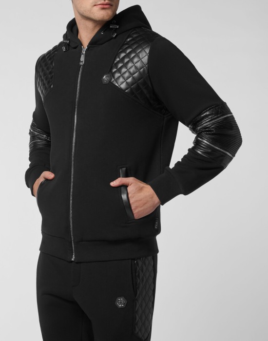 костюм спортивный  от бренда philipp plein вид слева