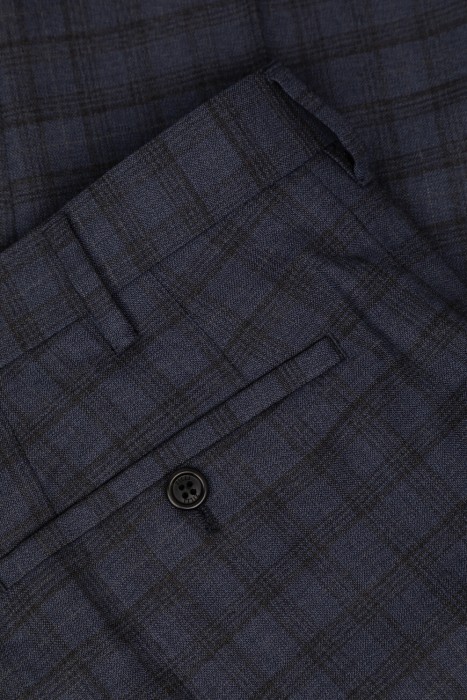 костюм  вид слева