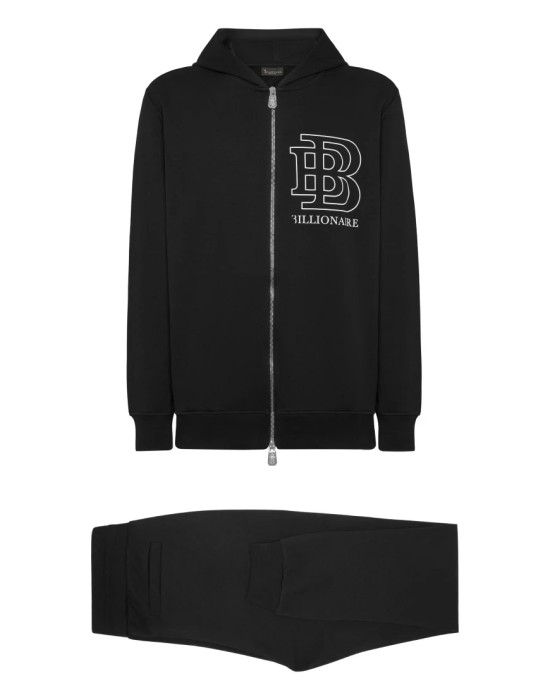 костюм  из проверенных материалов спереди