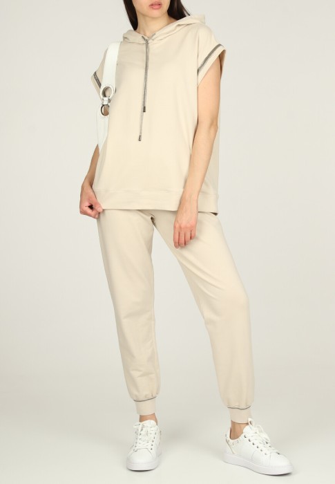 костюм  из италии вид сбоку