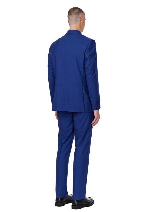 Товар синего цвета с внутренней стороны