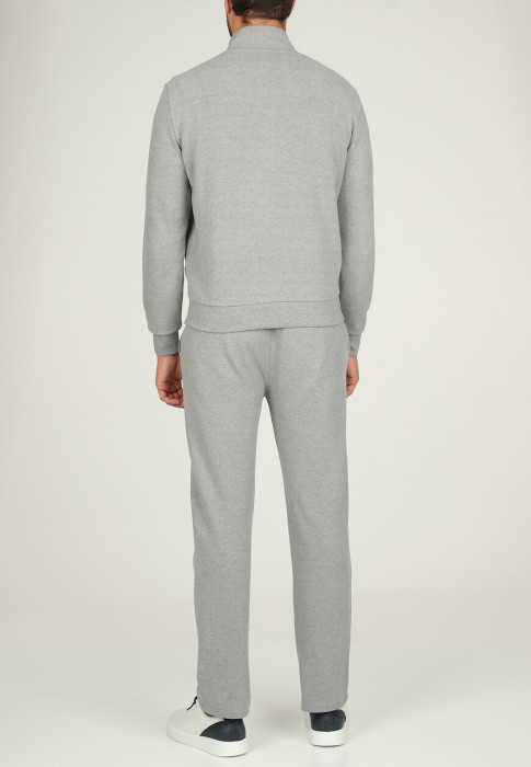 костюм  из италии вид сбоку