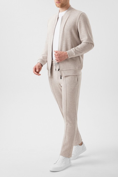 костюм  из хлопка спереди