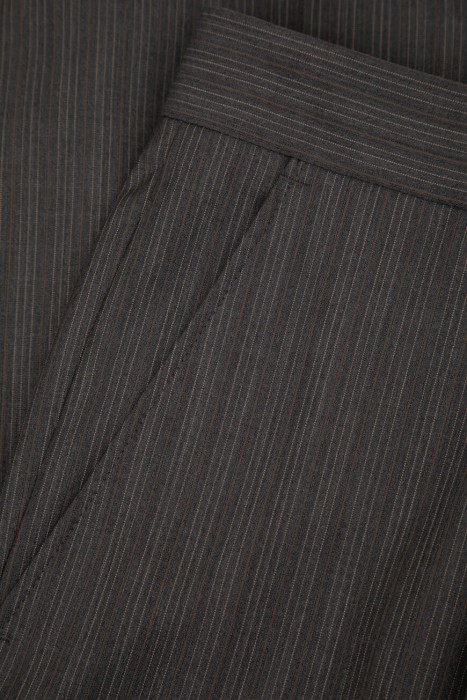 костюм  универсального стиля с лицевой стороны