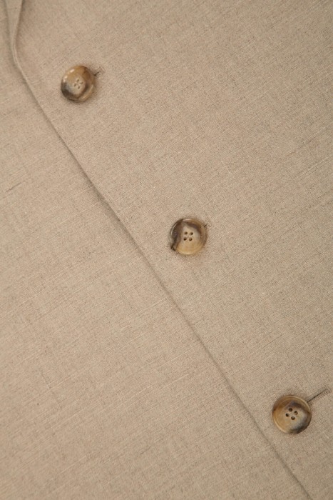 костюм  из проверенных материалов спереди